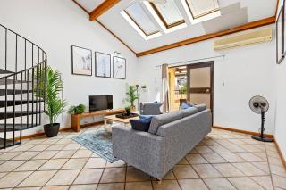 16 Cottesloe - Steps From Beach - Sleeps 3 - Perth - 7