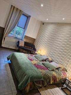 HÔTEL Le 6 3 Home PORT EN BESSIN - Port-en-Bessin-Huppain - 4