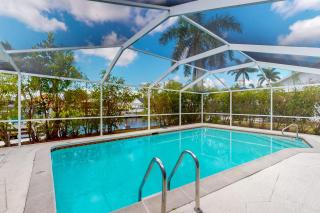 Southern Exposure - Cape Coral - 8