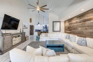 Peaceful St Simons Island Home 1 Mi to Pier! - Mallory Park - 0