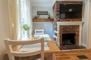 Historic Family 3BR Trinity in the Heart of Philly - 1