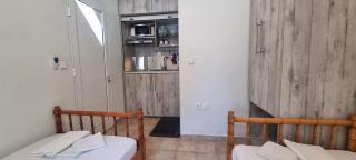 Sea side studios with swimming pool & parking - Kassandria - 4