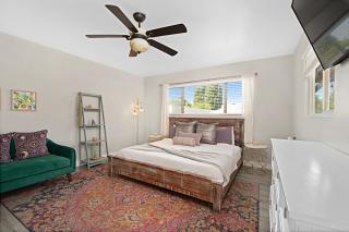 The Gathering Place - Guest Favorite with Huge Yard - 4