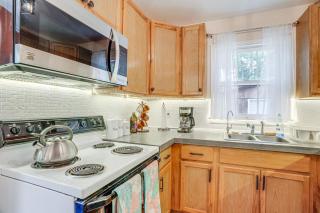 Pet-Friendly Mathias Cabin Near Hunting and Fishing! - Mathias - 1