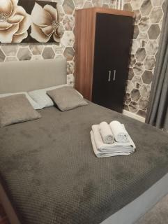 Bright Apartments - Peterborough - 6