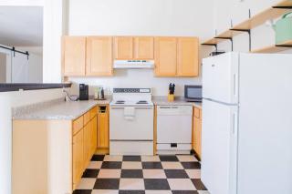 Flexhome Westown 2BR RS1 in Fiserv and Theater District - Milwaukee - 9
