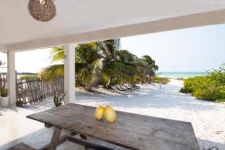 Arena y Mar Beachfront House, El Cuyo by The Spot Rentals - El Cuyo - 9