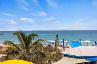 Oceanfront Inn Suite, Ocean and Inlet Views, King Bed, #12 - Fort Pierce - 1