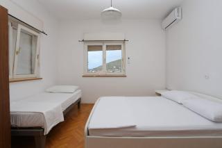 Apartments with a parking space Trogir - 23205 - Trogir - 1