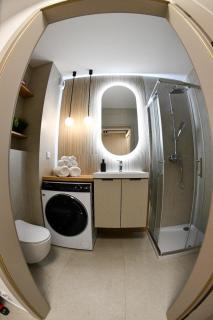 Elegant Two-Room Apartment, Sleeps 4, Near Turon Arena, With Balcony - Krakau - 8