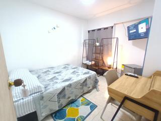 Confortable y Central Habitación a una cuadra de la Playa 10A - San Andrés - 0