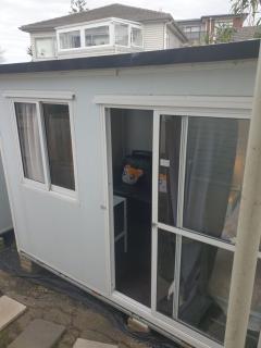 C4 Save money budget affordable cabin with comfort! Cabin 4 - Auckland - 6