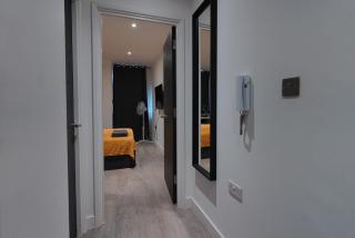 Smart Apartment close to Watford Atria and Station - Watford - 2