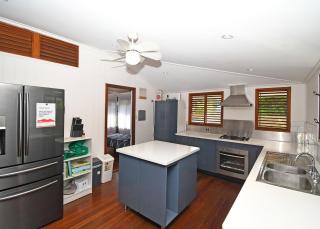 Crab Shack on Moreton - Toogoom - 2