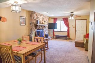 Mountain Comfort In Red River Nm - 6