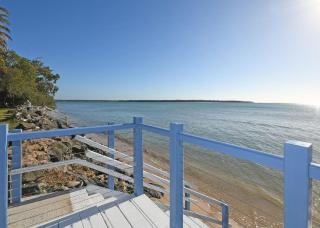 Burrum Beach House-Waterfront-Private Jetty-2BR - Toogoom - 8