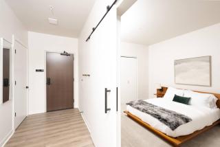 Flexhome Brady District 1BR Apt E5 - Milwaukee - 1