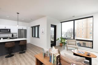 Flexhome Brady District 1BR Apt E5 - Milwaukee - 7