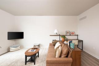 Flexhome Brady District 1BR Apt E6 - Milwaukee - 9