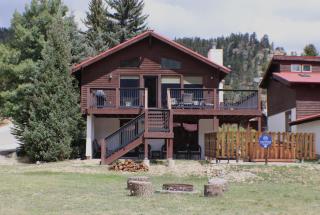 Caribel Trail Lodge - Hot Tub - Grill - Satellite - WiFi - Washer - Dryer - Garage Access - Red River - 8