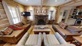 Chula Vista Cabin - Pet Friendly - WiFi - Washer - Dryer - Fireplace - Grill - Red River - 9