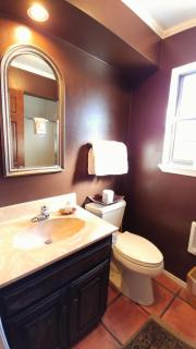 Claim Jumper Townhouse 22 - On The River - Across from the Fishing Ponds - In Town - Near The Ski Area - Fireplace - WiFi - Sate - Red River - 3