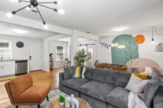 Secluded 3 Bedroom 10 Minutes to Atlanta Airport Self Check In - Atlanta - 2