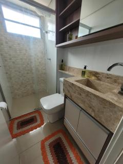 apto ao lado do shopping norte a 8 minutos do centro - 1