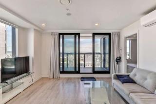 Skytower view and Seaview 2 Bedroom 2 Bathroom Apartment - Auckland - 3