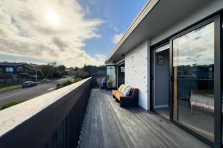 Elegant House Where you Call it Home in Northcote - Auckland - 9