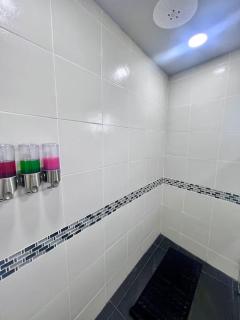 Apartamento Contemporaneo con TV 85 y cochera privada - Ciudad Victoria - 3