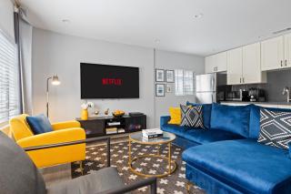 Luxury Oasis in Culver City! Free parking and Jacuzzi - 0