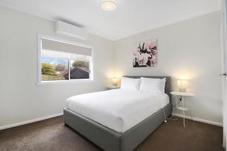 Lake Reflections - Beechworth - 3