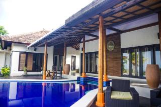 The Dharma Lovina - Mountain, Sea & Sunset View - Private Villa w Starlink - 5br - Lovina - 3