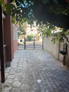 Apartment Lazur Karlovo 8 street free parking - Burgas - 9