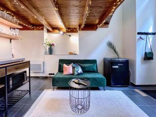 WOW MiniLoft, near Wenceslas Square, city centre, fast wifi - Prague - 9