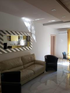 Art Gallery Apartments 2 - 7