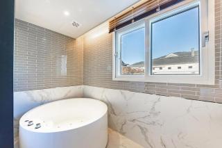 Brown Dot Hotel Gyeongju - Gyeongju - 8
