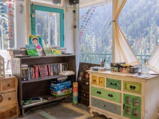 Moustache Shoja, Jibhi - 7