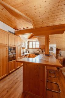 Gstaad - Cozy spacious Flat right in the village - Rougemont - 2