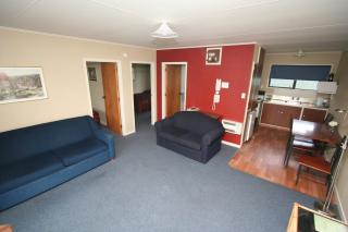 Commodore Motor Lodge - Ashburton - 2