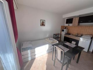 Apartments "Helios" - Njivice - 6