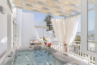 Birikos Hotel & Suites - Agios Prokopios - 8