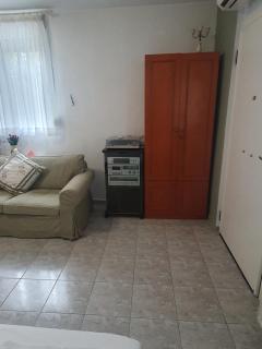 Meli's House by ALP Hospitality Services - 9
