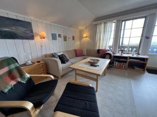 2-Bedroom Apartment with Balcony & Fireplace! - Beitostøl - 6