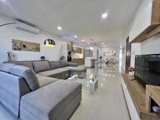 Carousel Apartments - Qrendi - 0