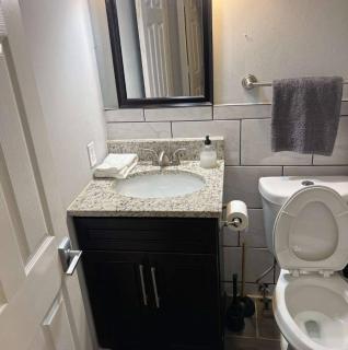 2BR W&D Near Forest Park The Cortex BJ Hospital - Tower Grove - 2