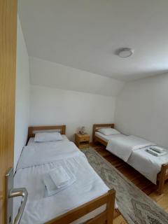 Guest House SARA - Žabljak - 2