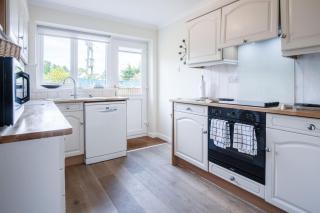 Clover Cottage - 2 Bedroom Cottage - Begelly - Saundersfoot - 8