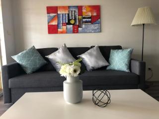 Modern 2BR Apartment and Parking in Griffith - Hosted by Canstay - 3